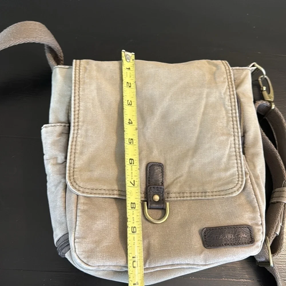 Travelon‎ Tan Crossbody Bag
